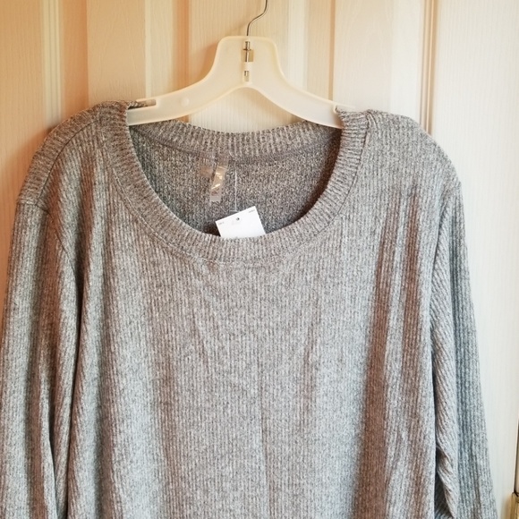 NWT SILVERWEAR GRAY 3/4 SLEEVE SOFT SWEATER SZ XXL - Picture 2 of 4